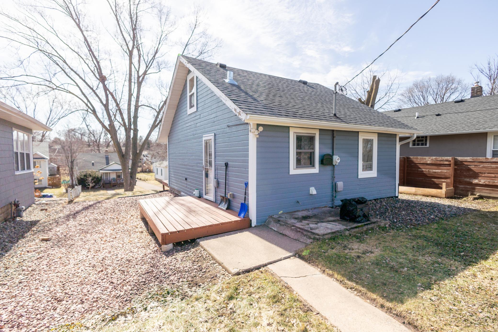 main property photo 2