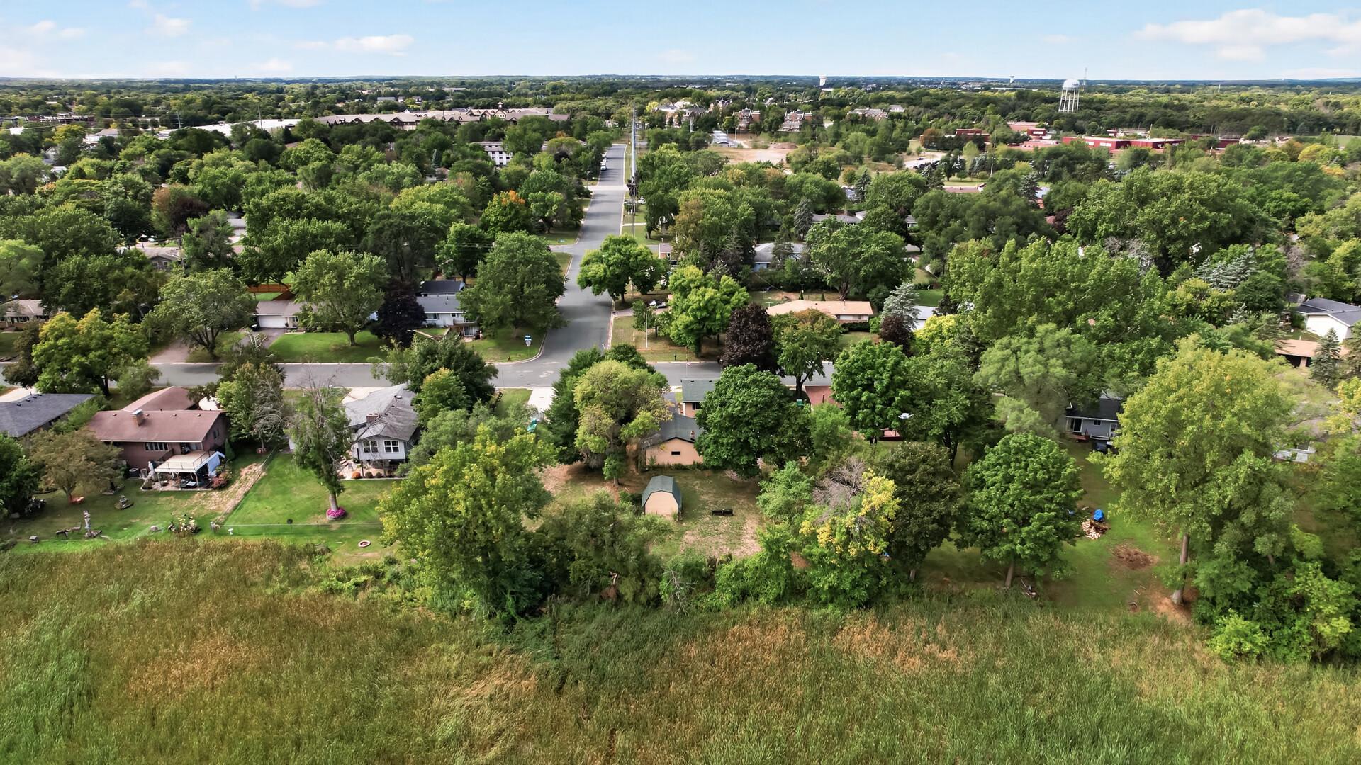 main property photo 44