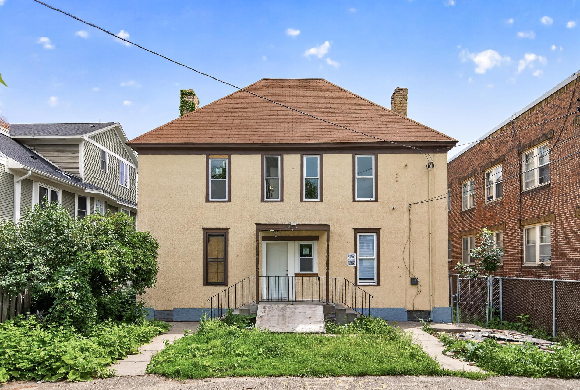 main property photo 17