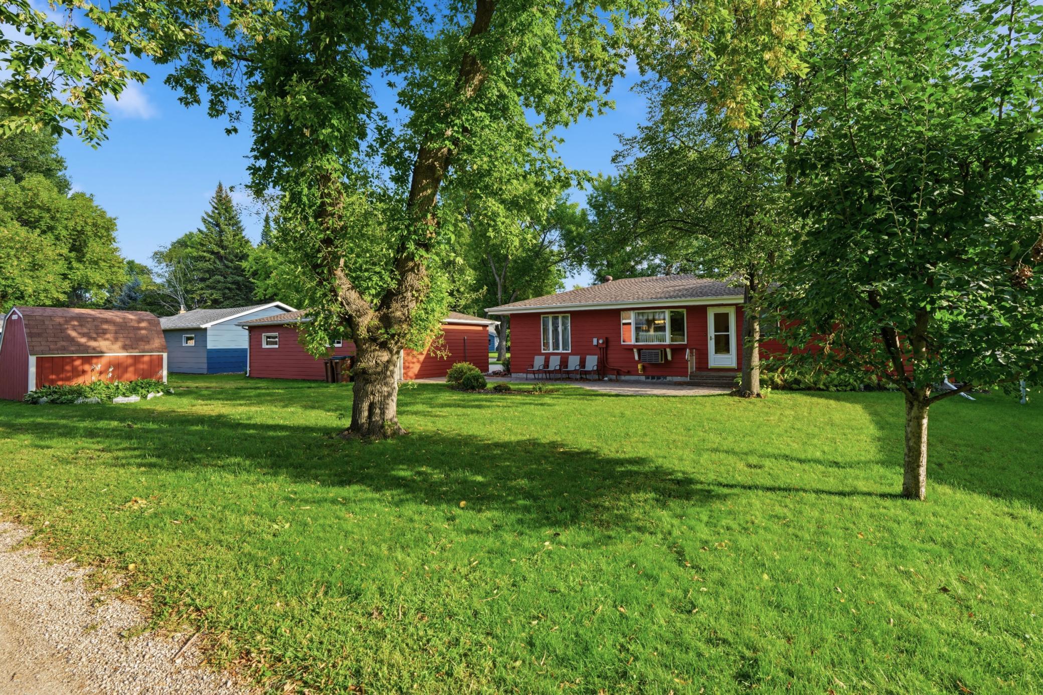main property photo 27