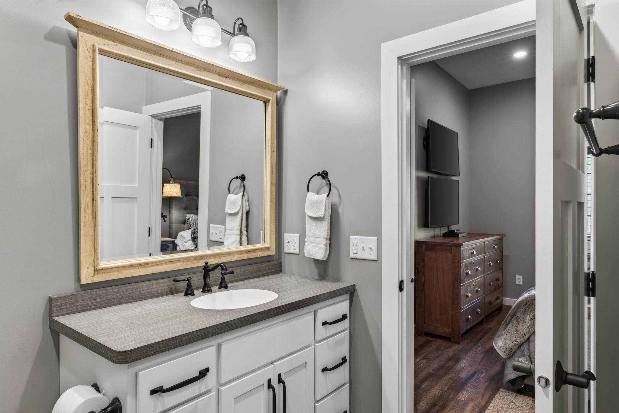 main property photo 82