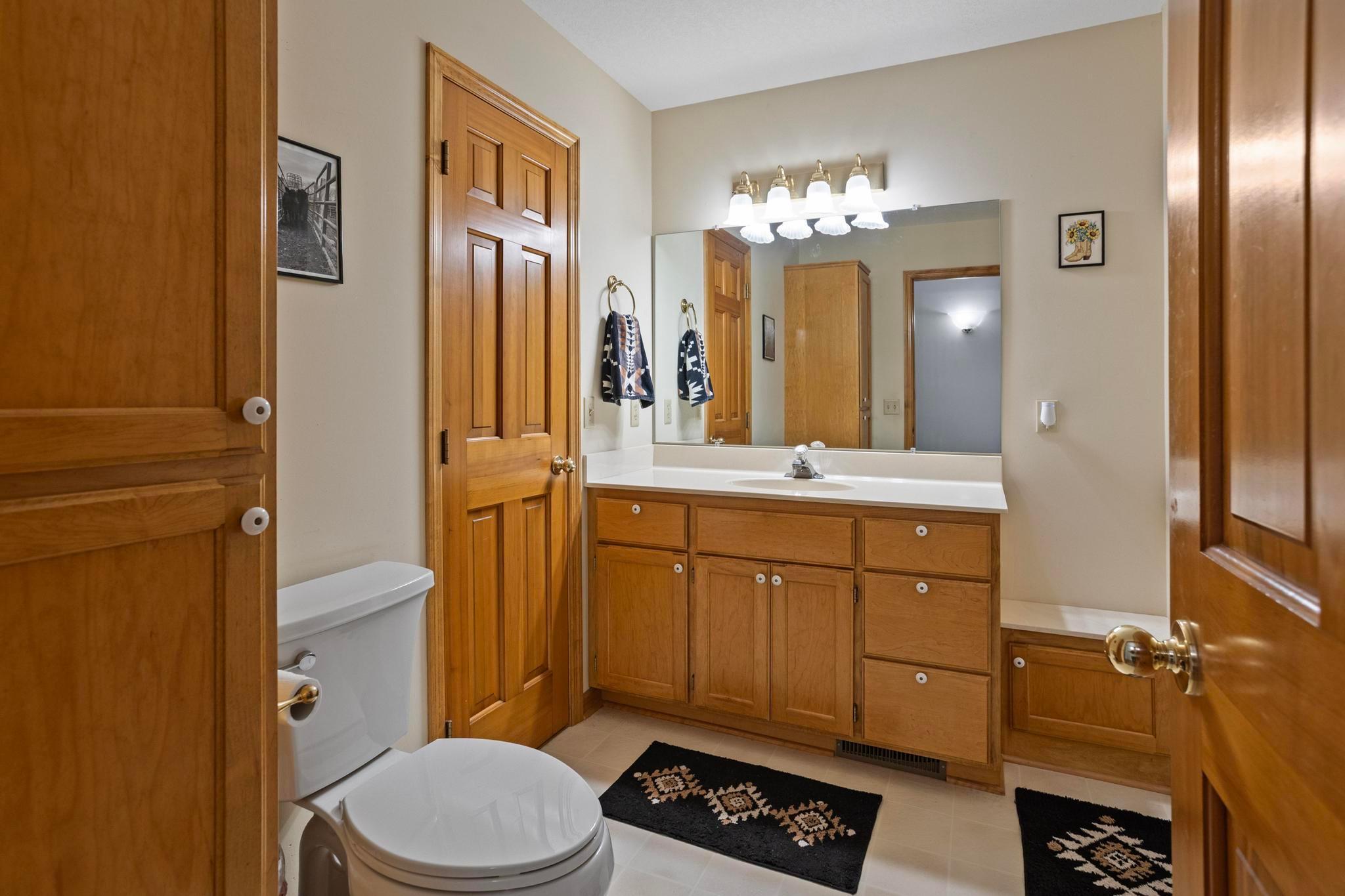 main property photo 17