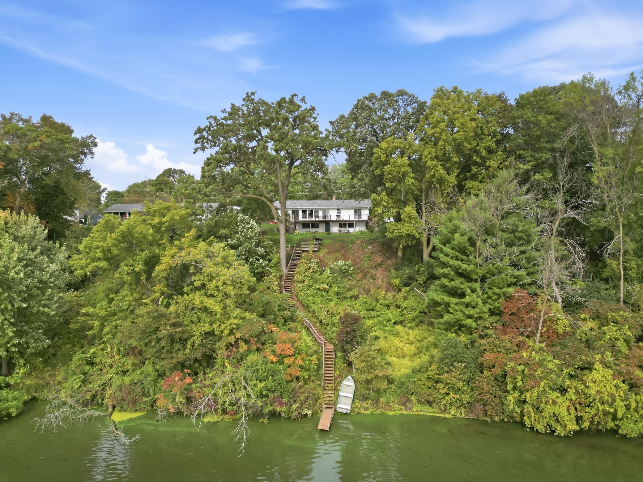 main property photo 44