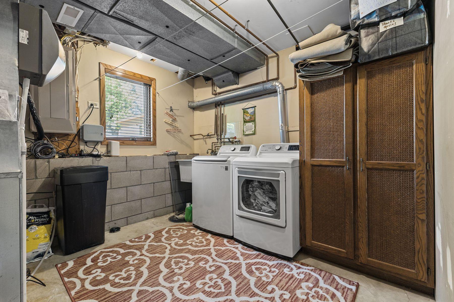 main property photo 51