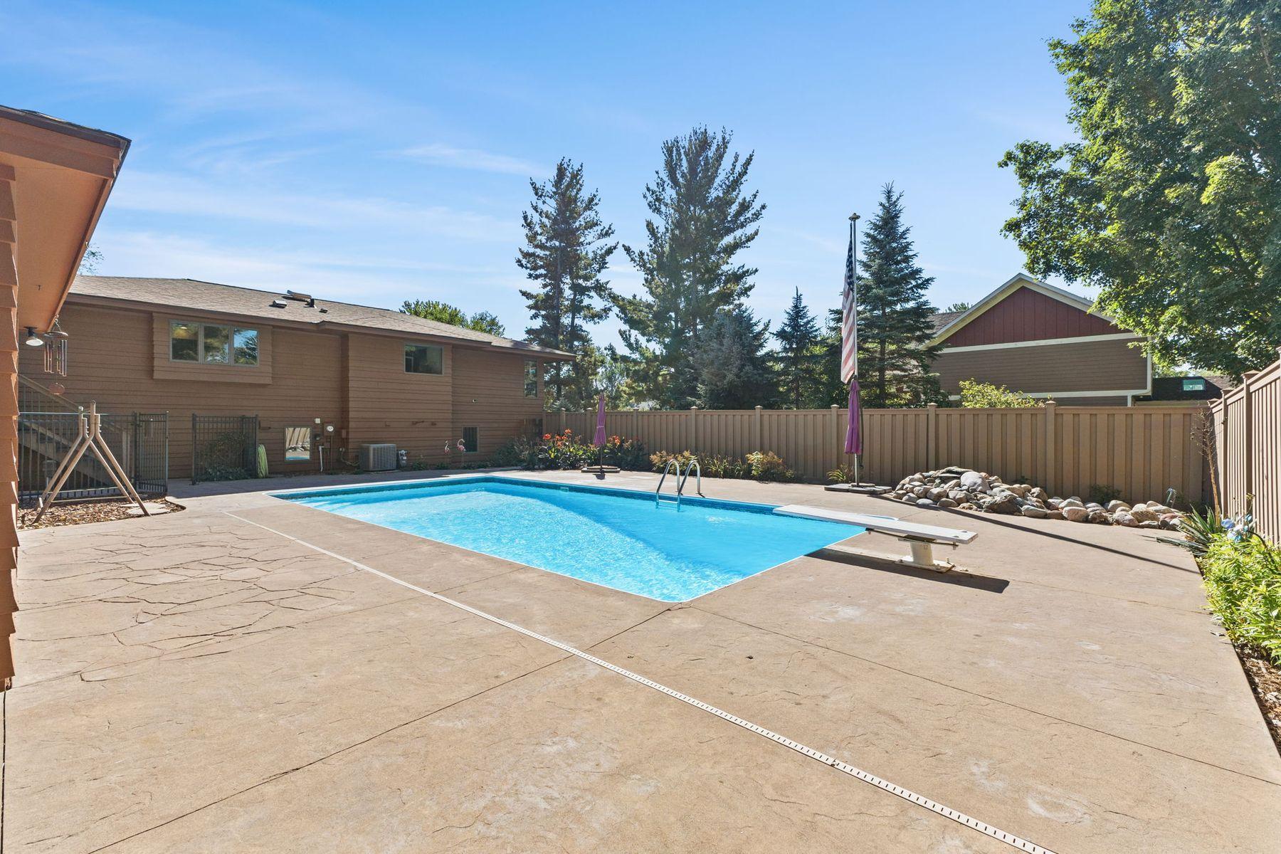 main property photo 56