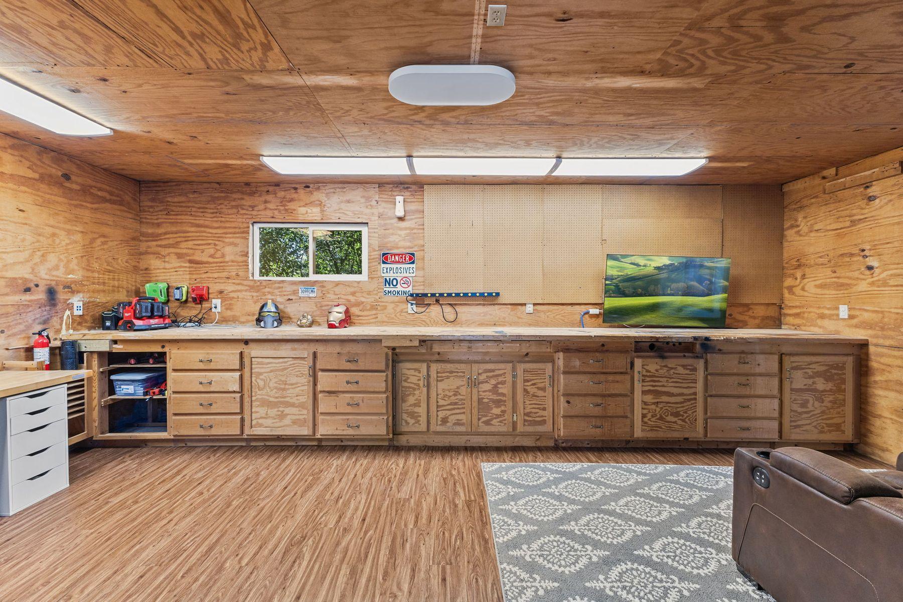 main property photo 66