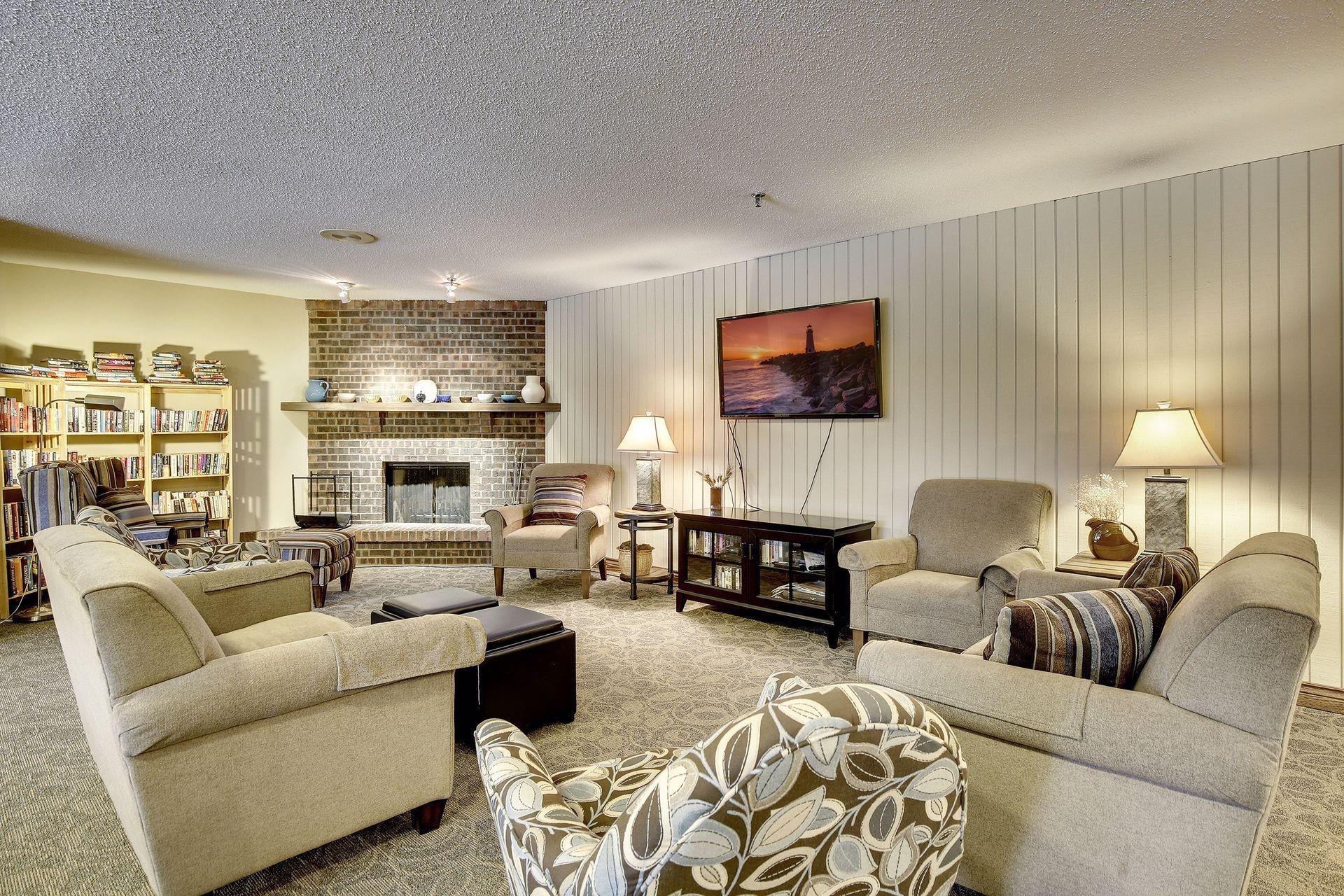main property photo 19