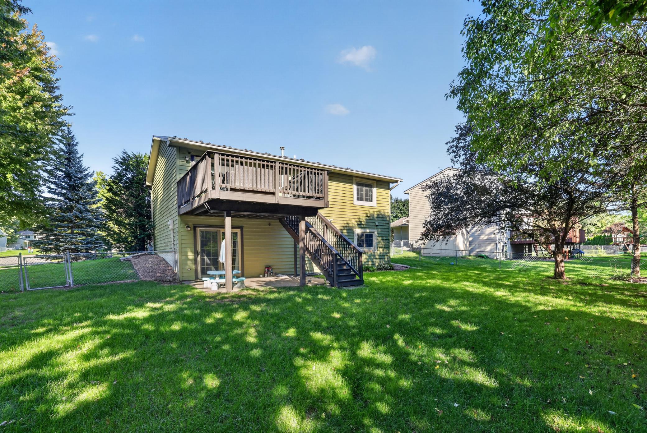 main property photo 40