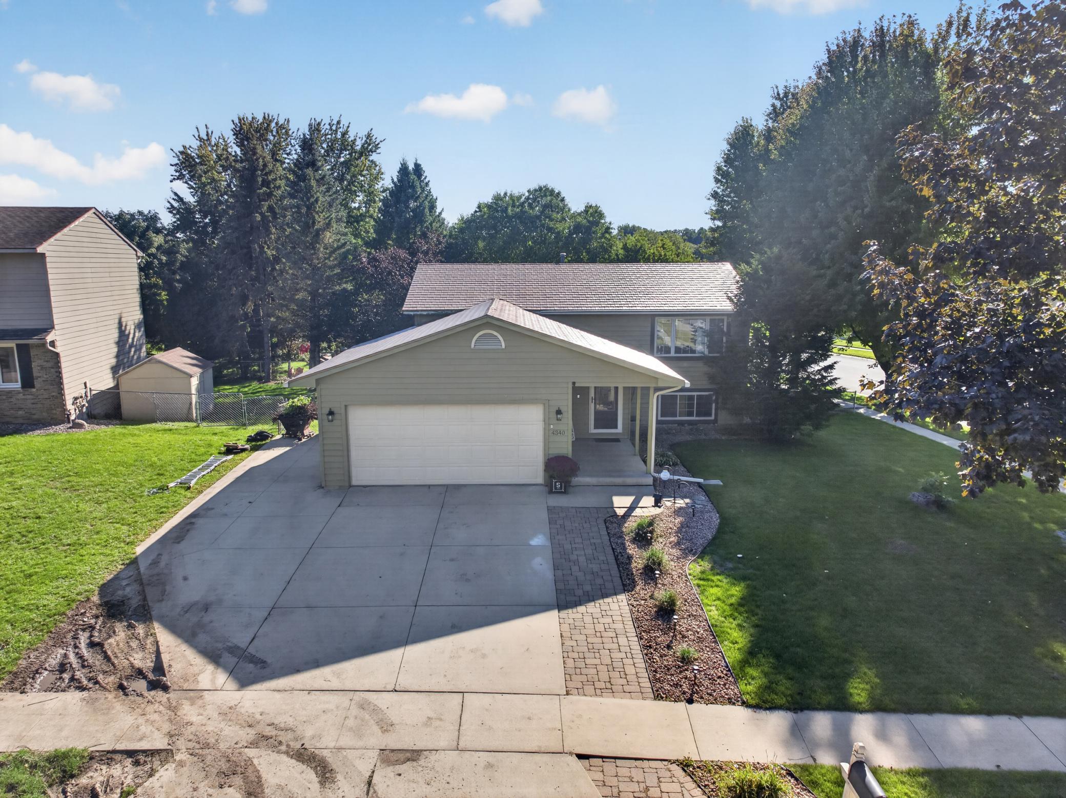 main property photo 50