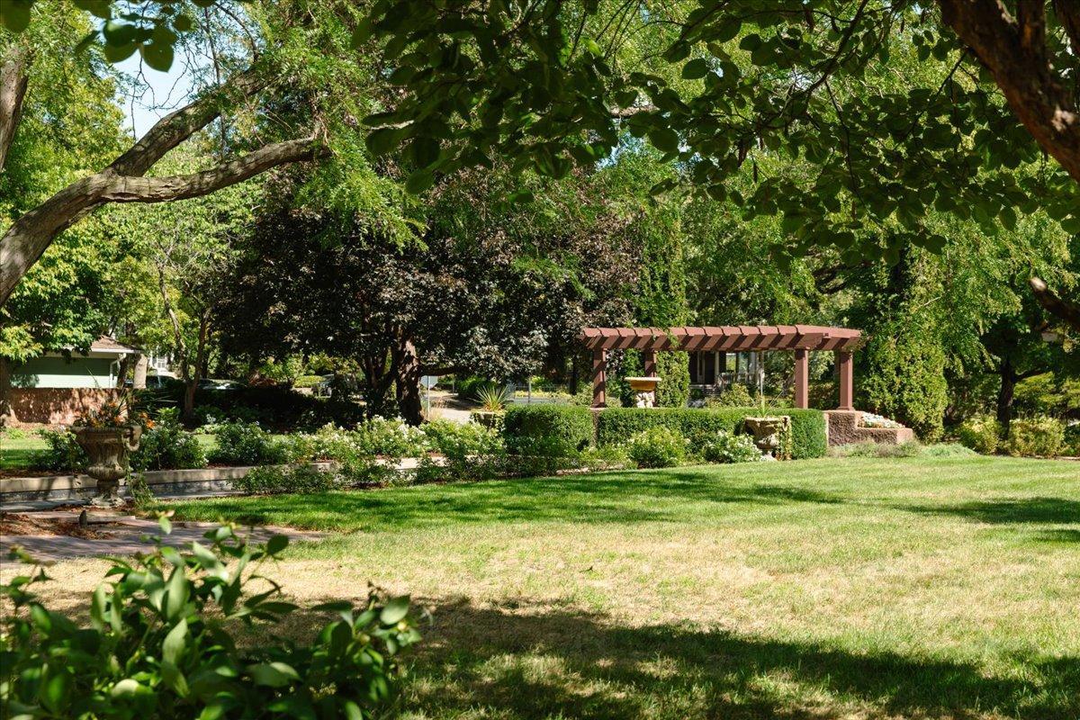 main property photo 103