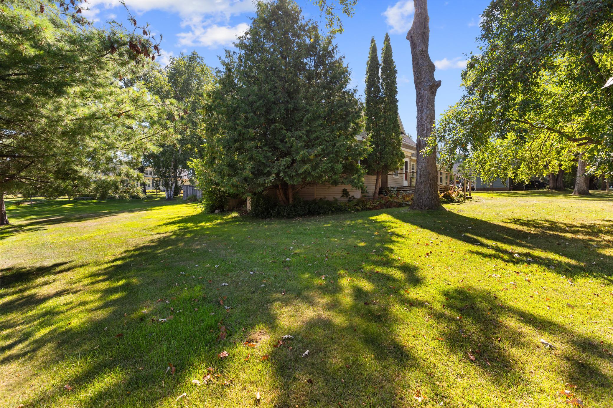 main property photo 39