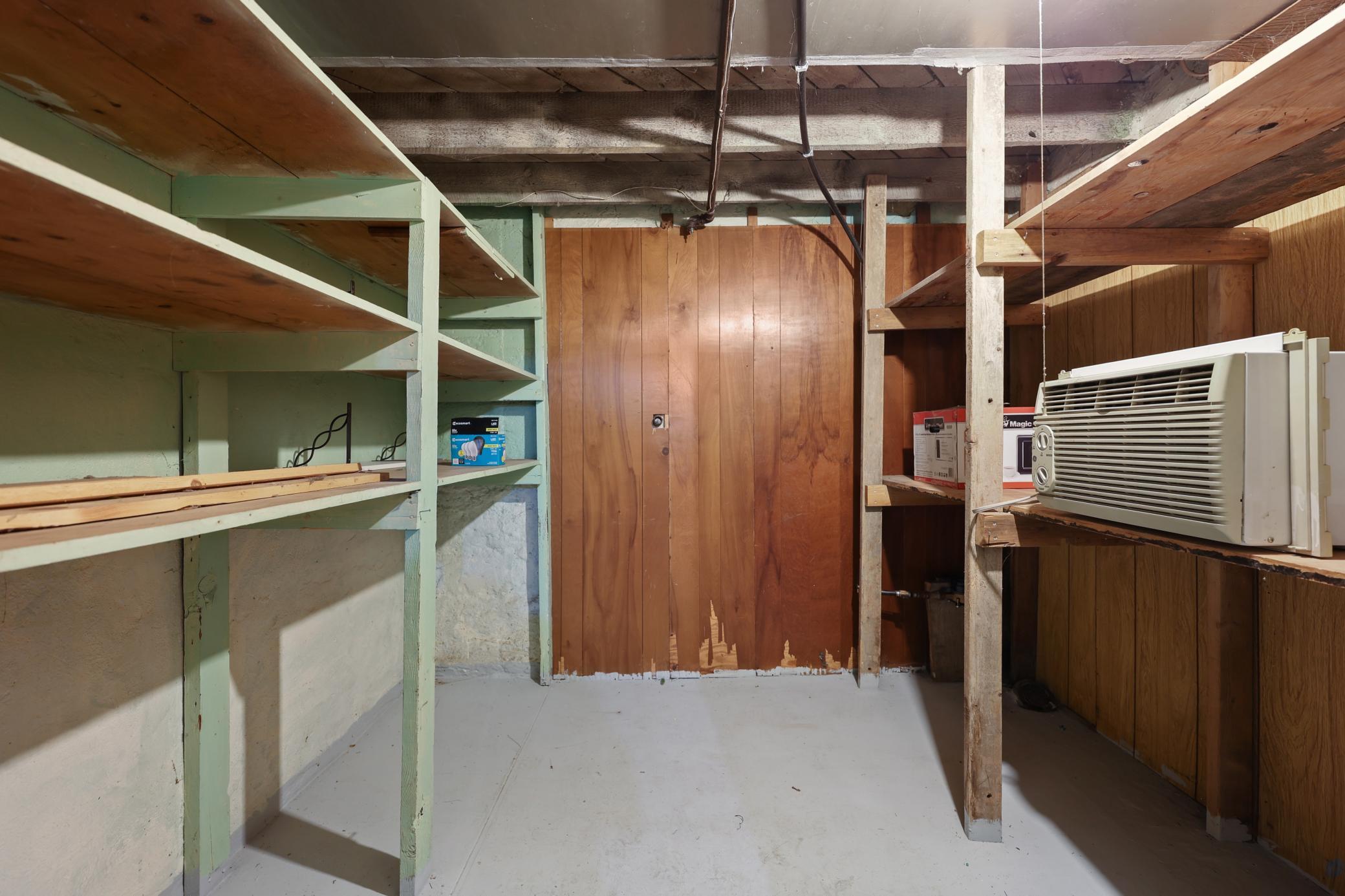 main property photo 49