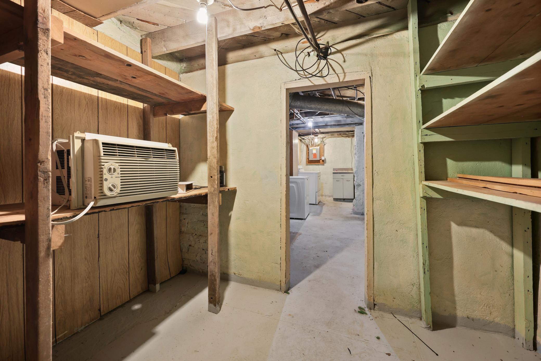 main property photo 50