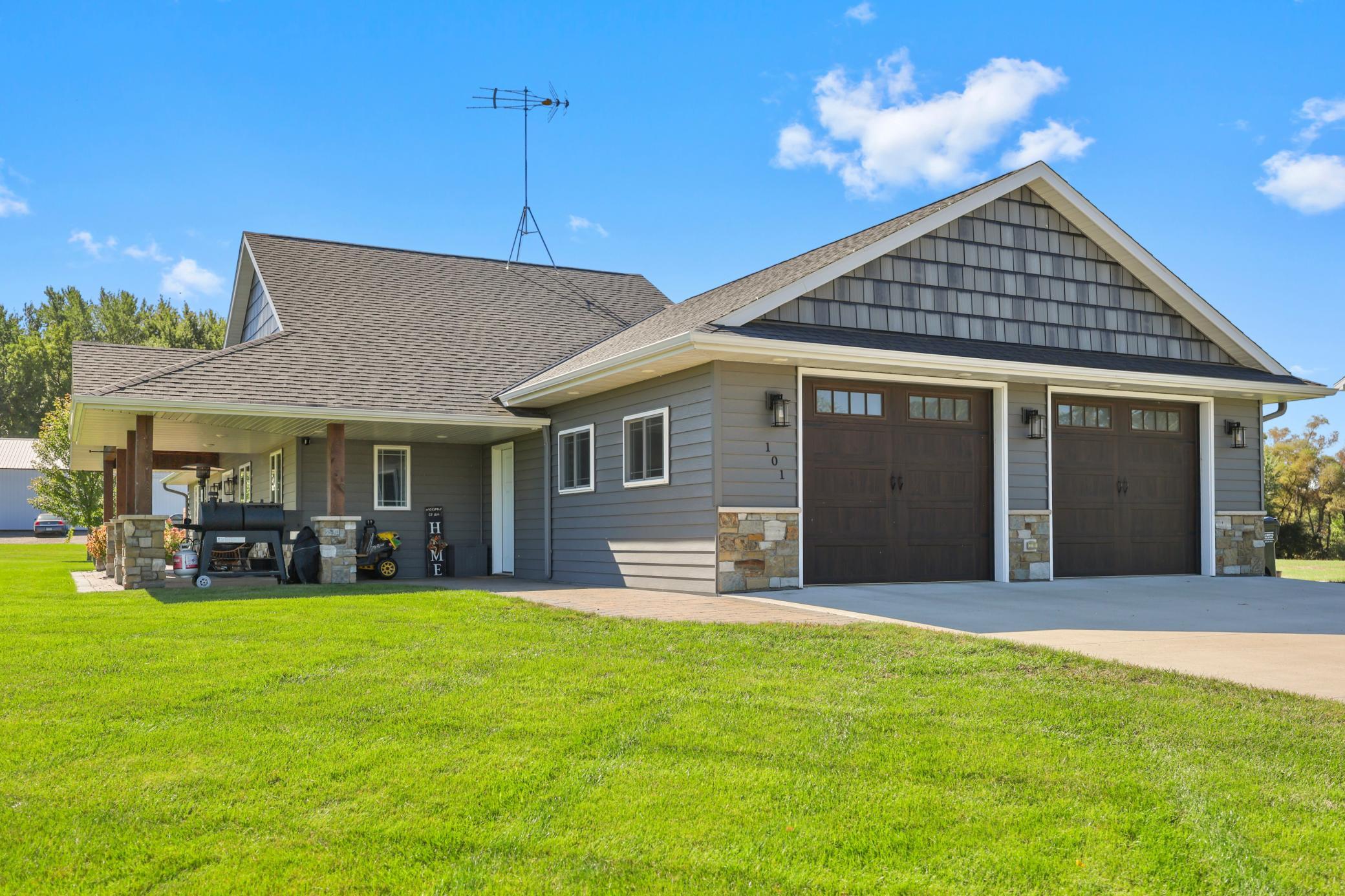 main property photo 63