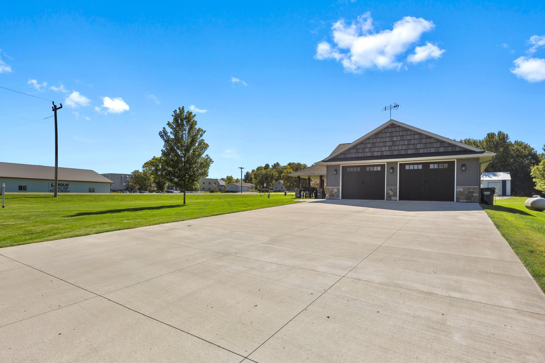 main property photo 65