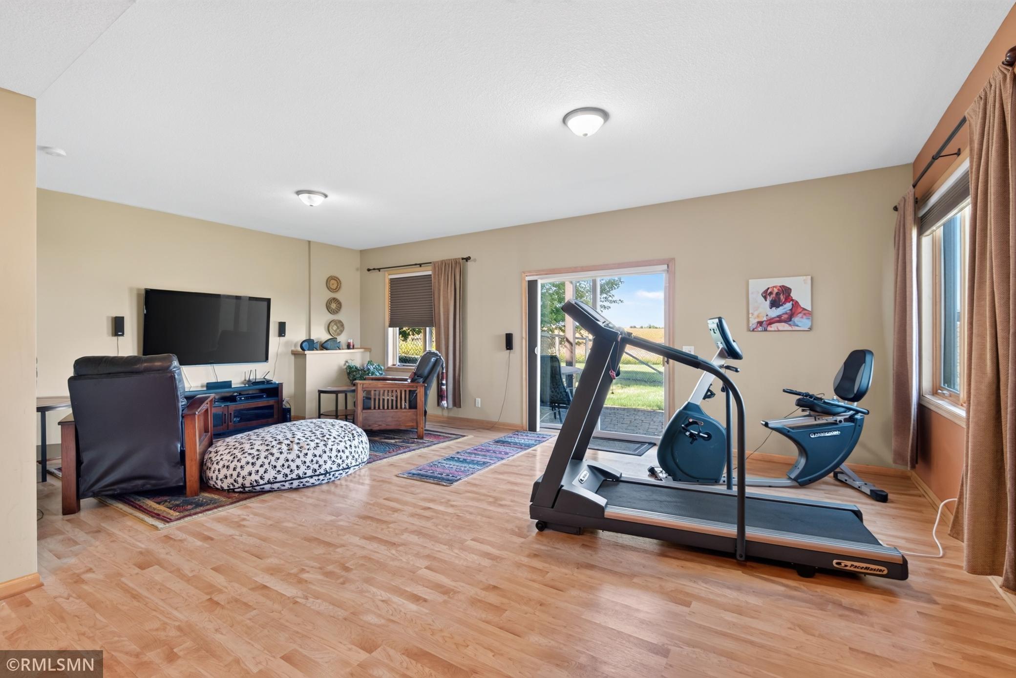 main property photo 51
