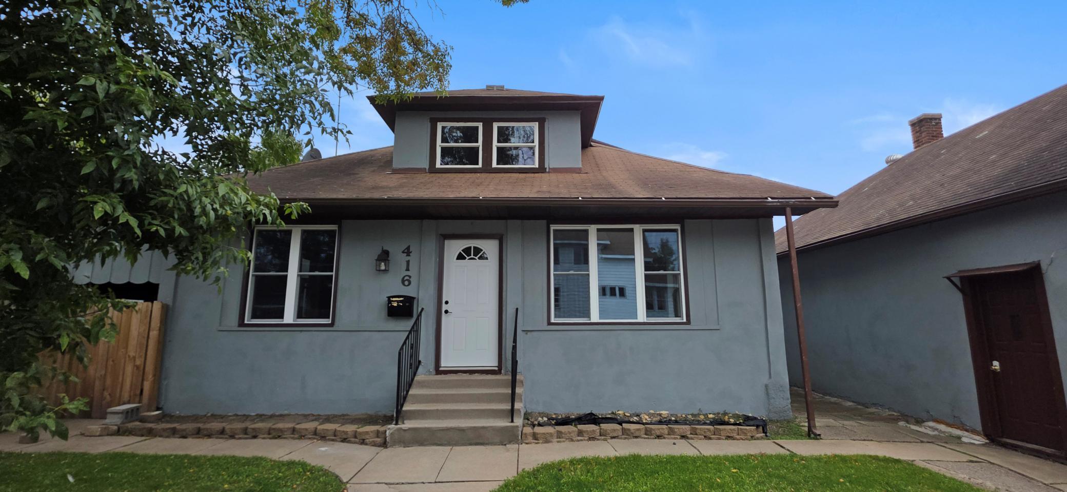 main property photo 16