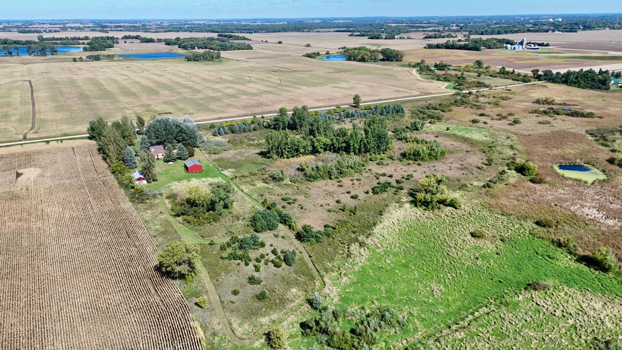 main property photo 16