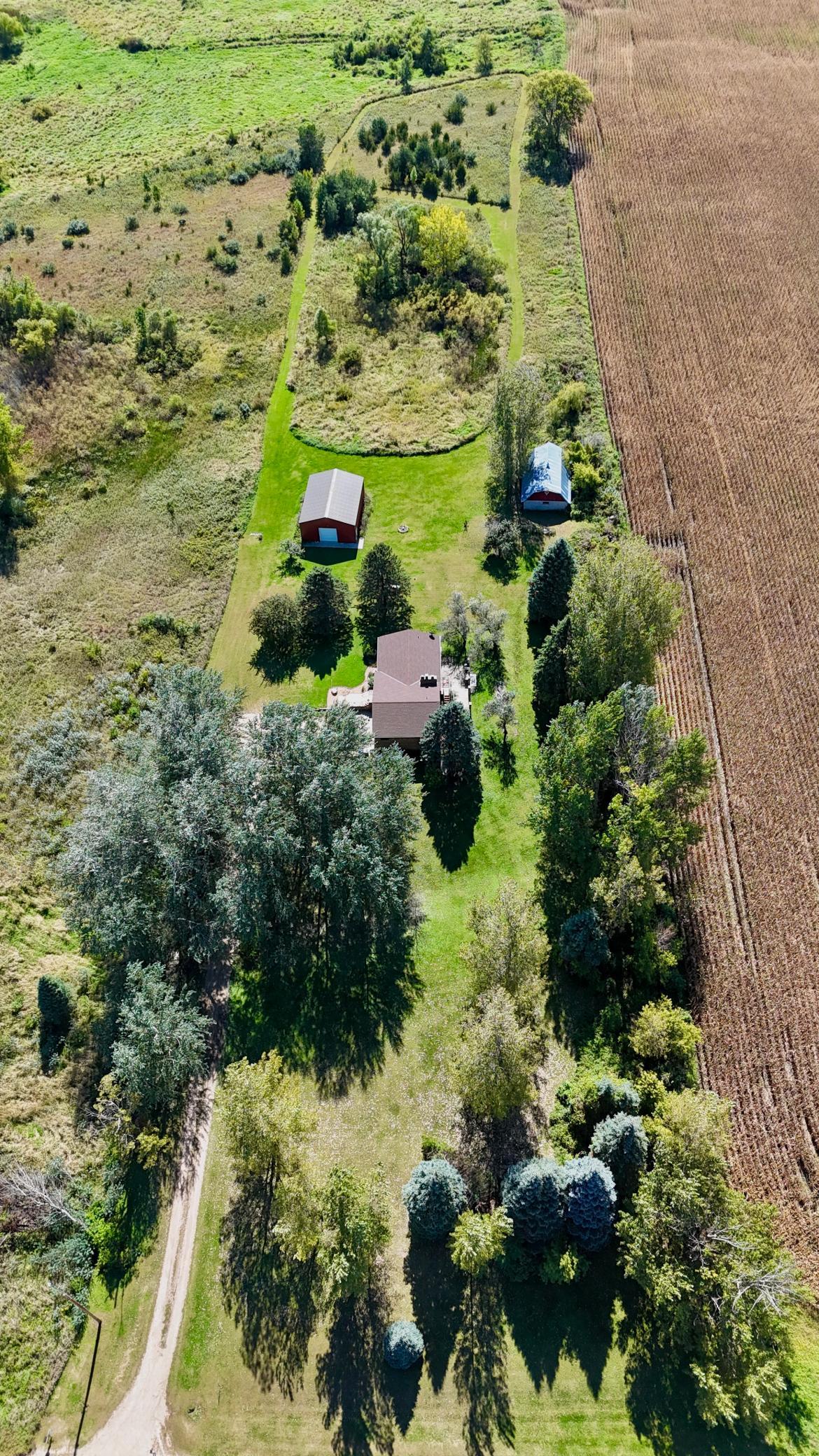main property photo 17