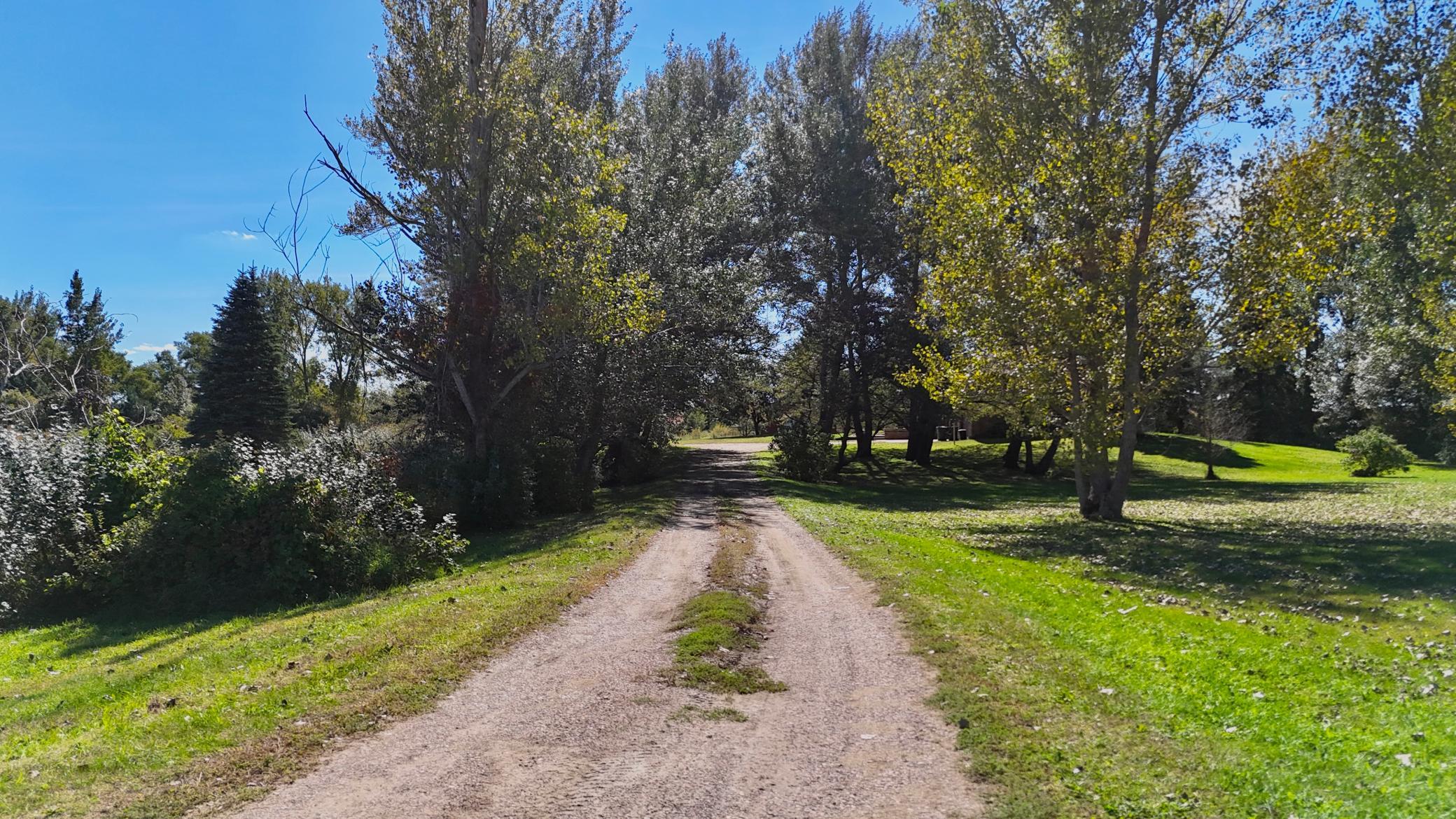 main property photo 24