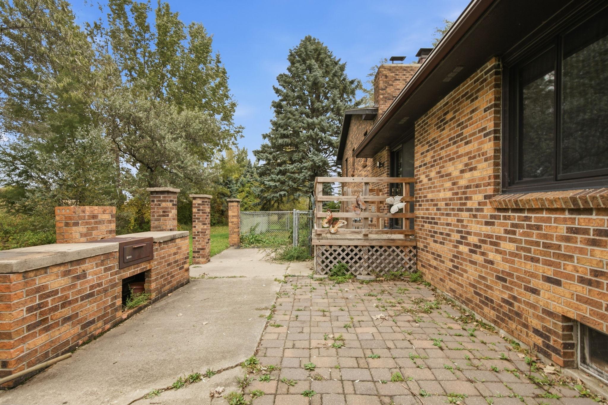 main property photo 41