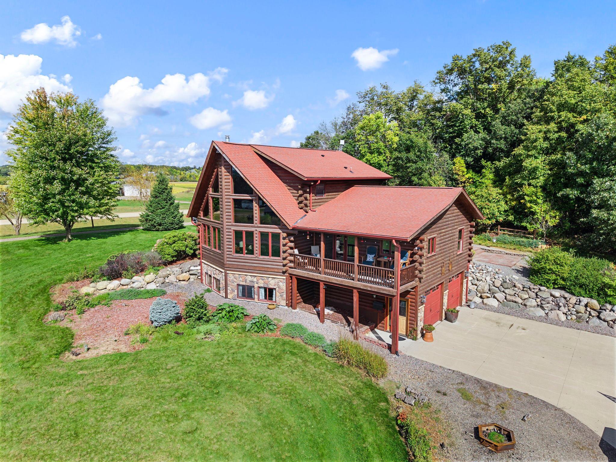 main property photo 12