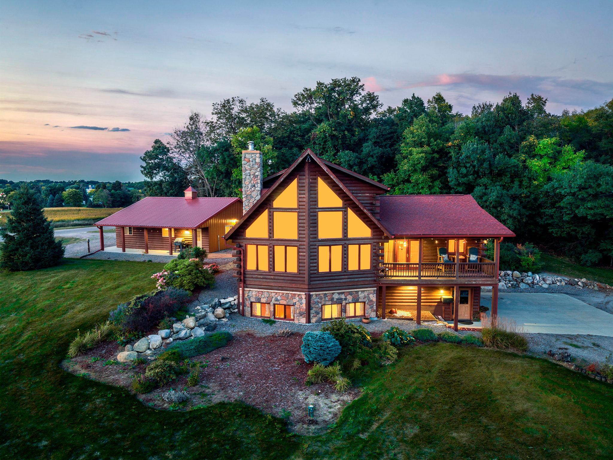 main property photo 3
