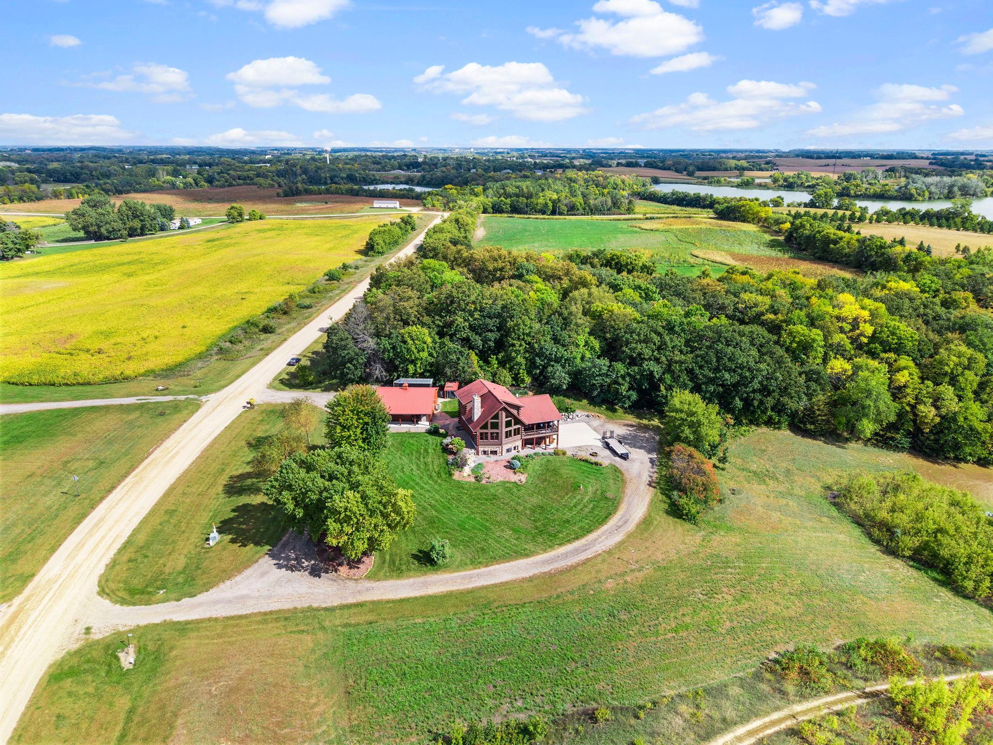 main property photo 8