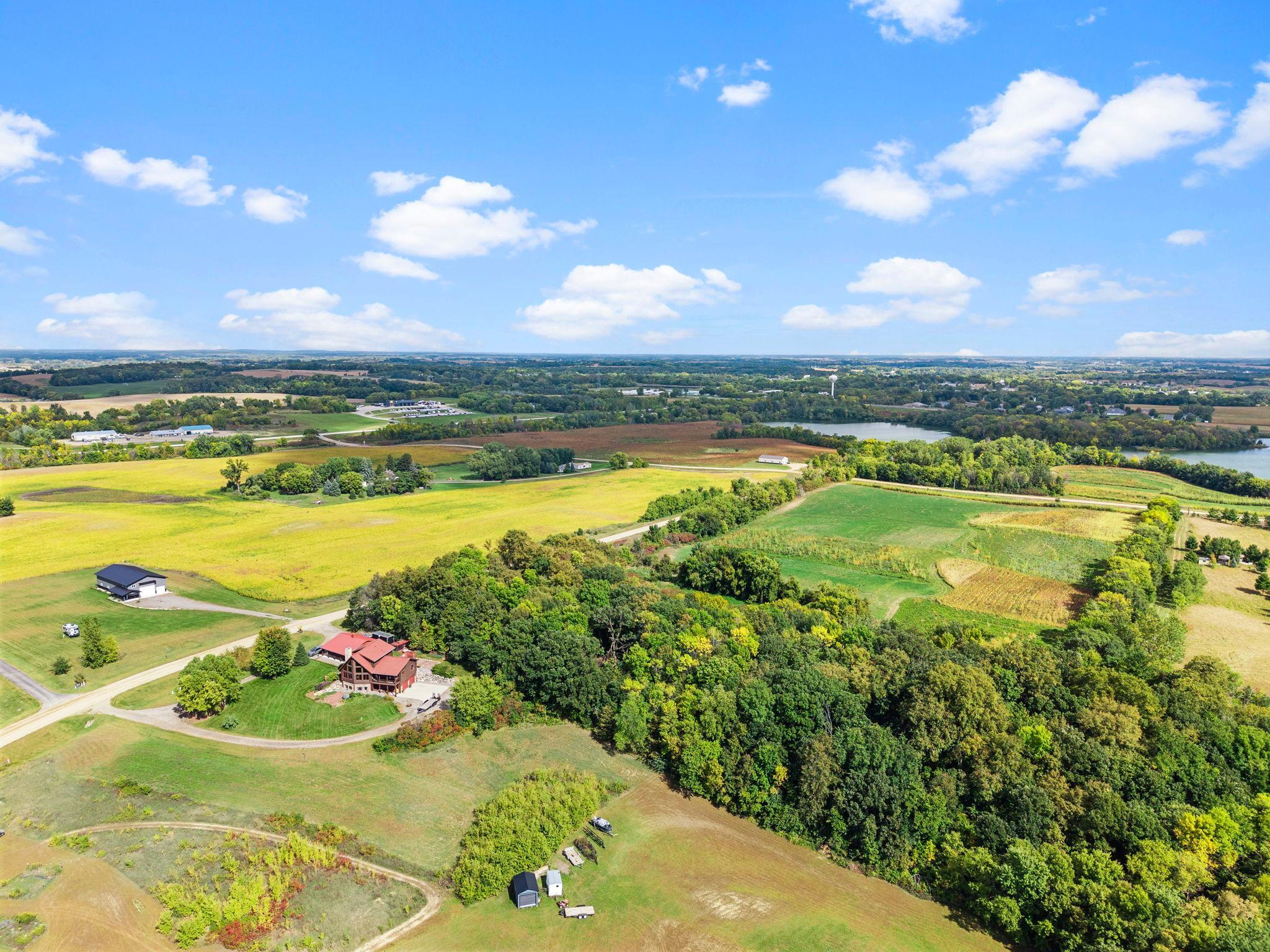 main property photo 9