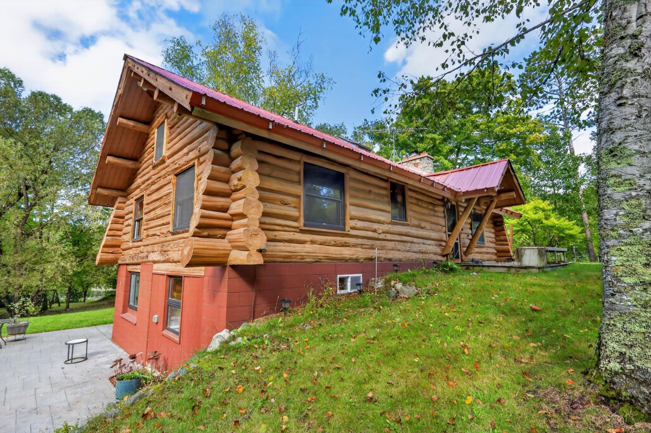 main property photo 60