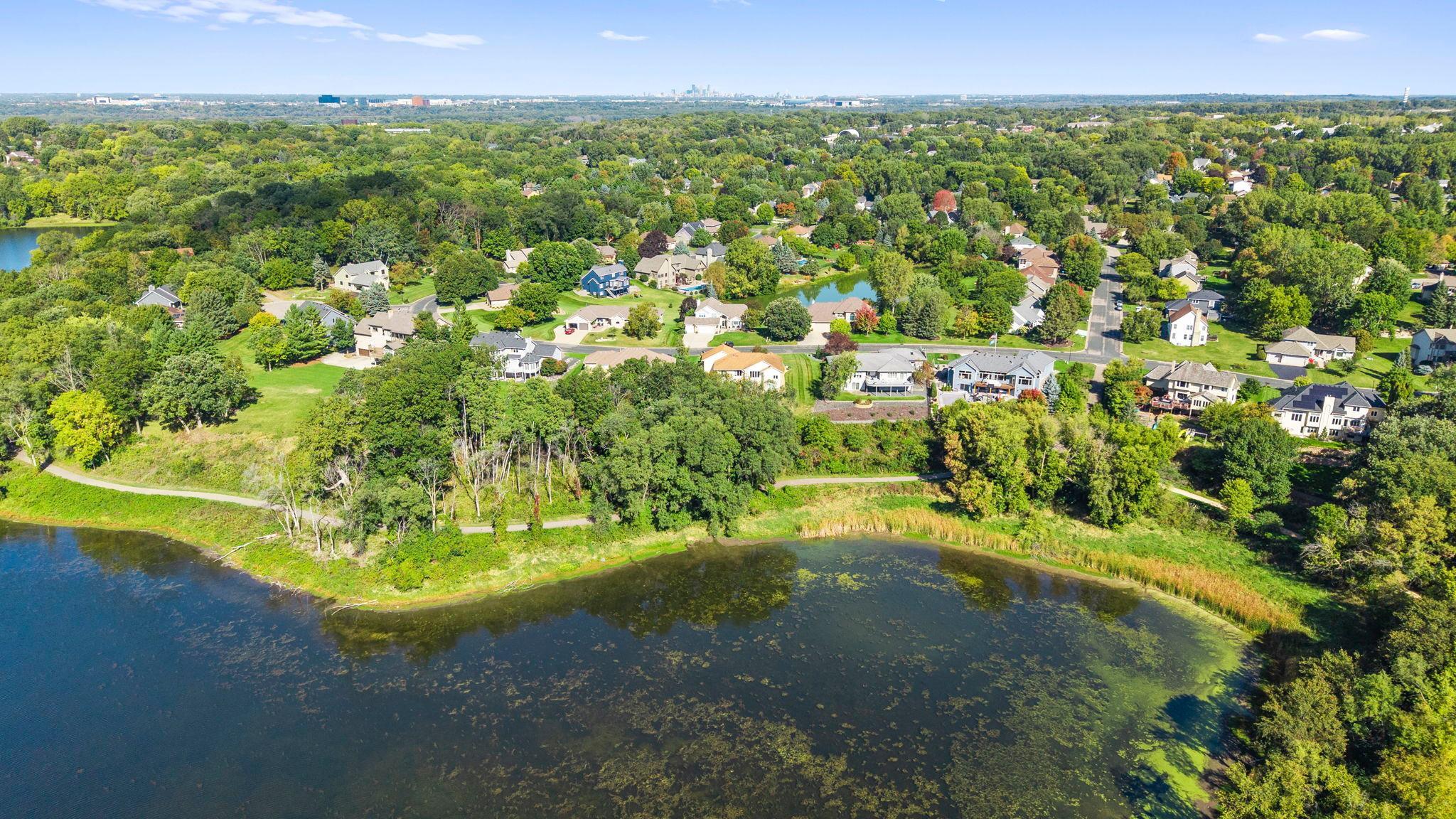 main property photo 33