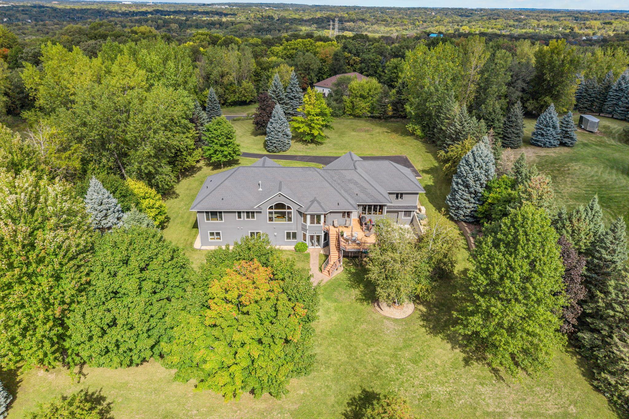 main property photo 13