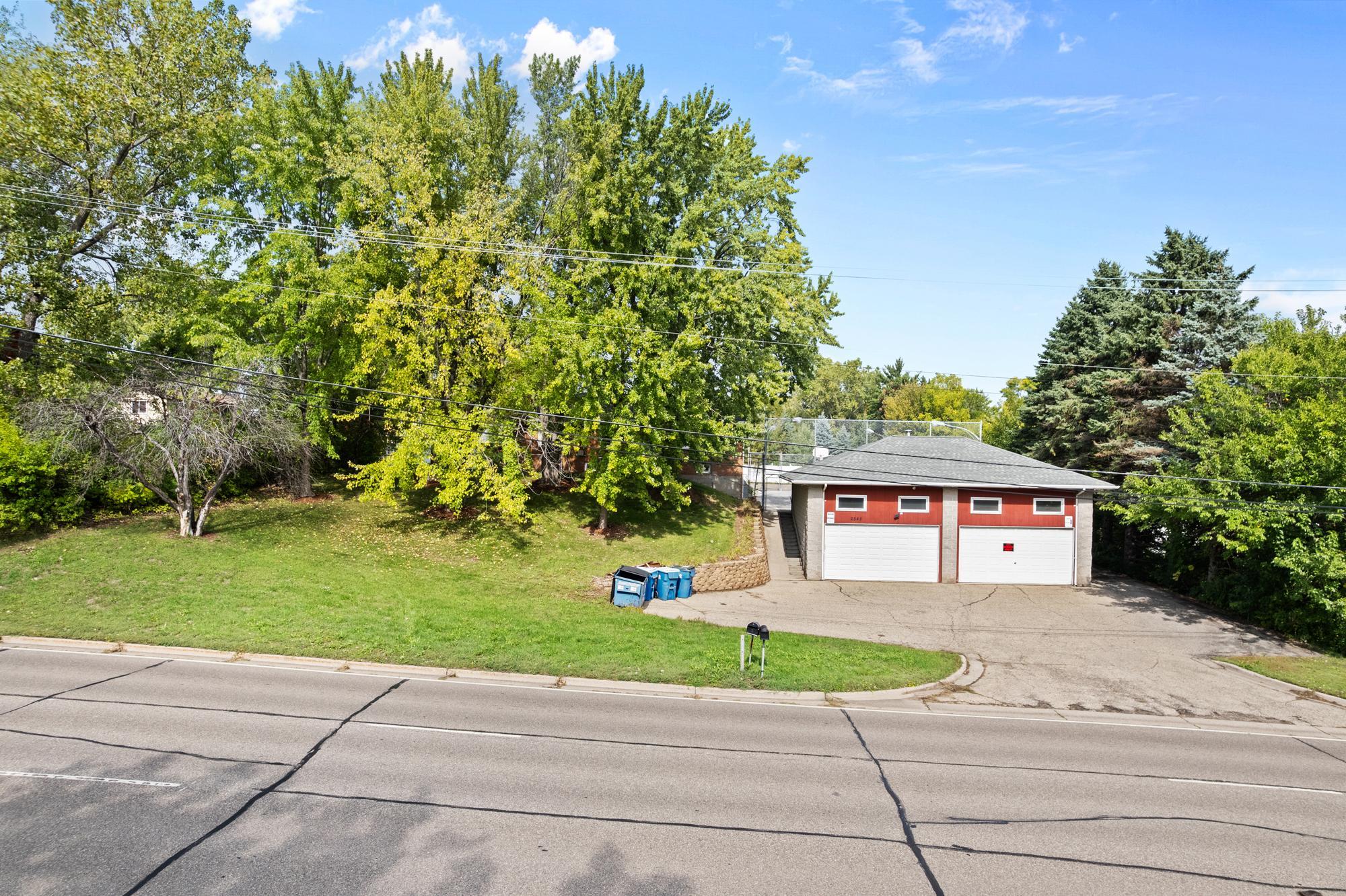 main property photo 50