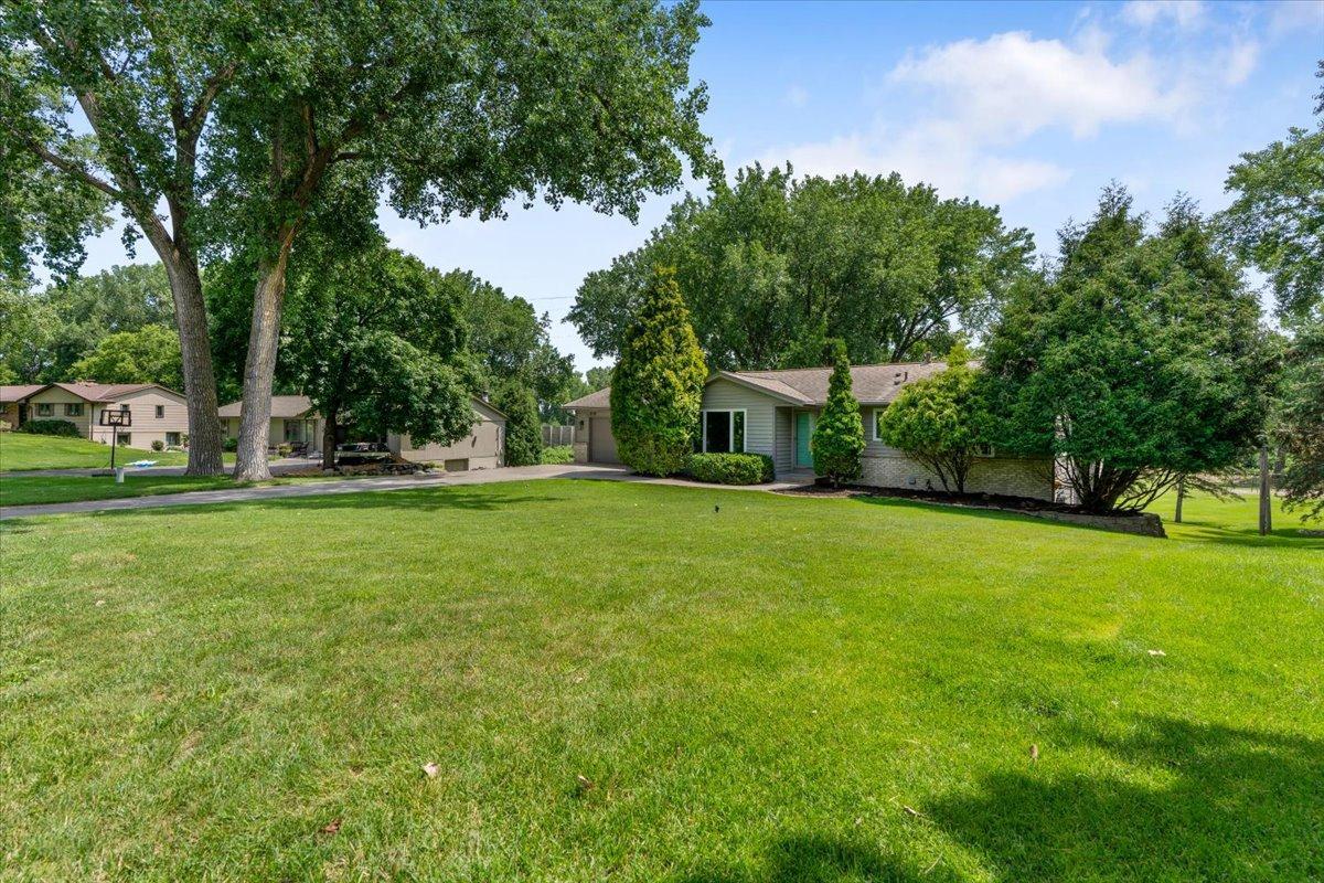 main property photo 47