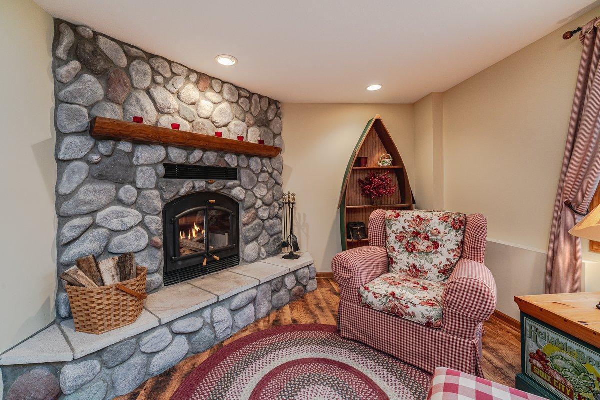 main property photo 60
