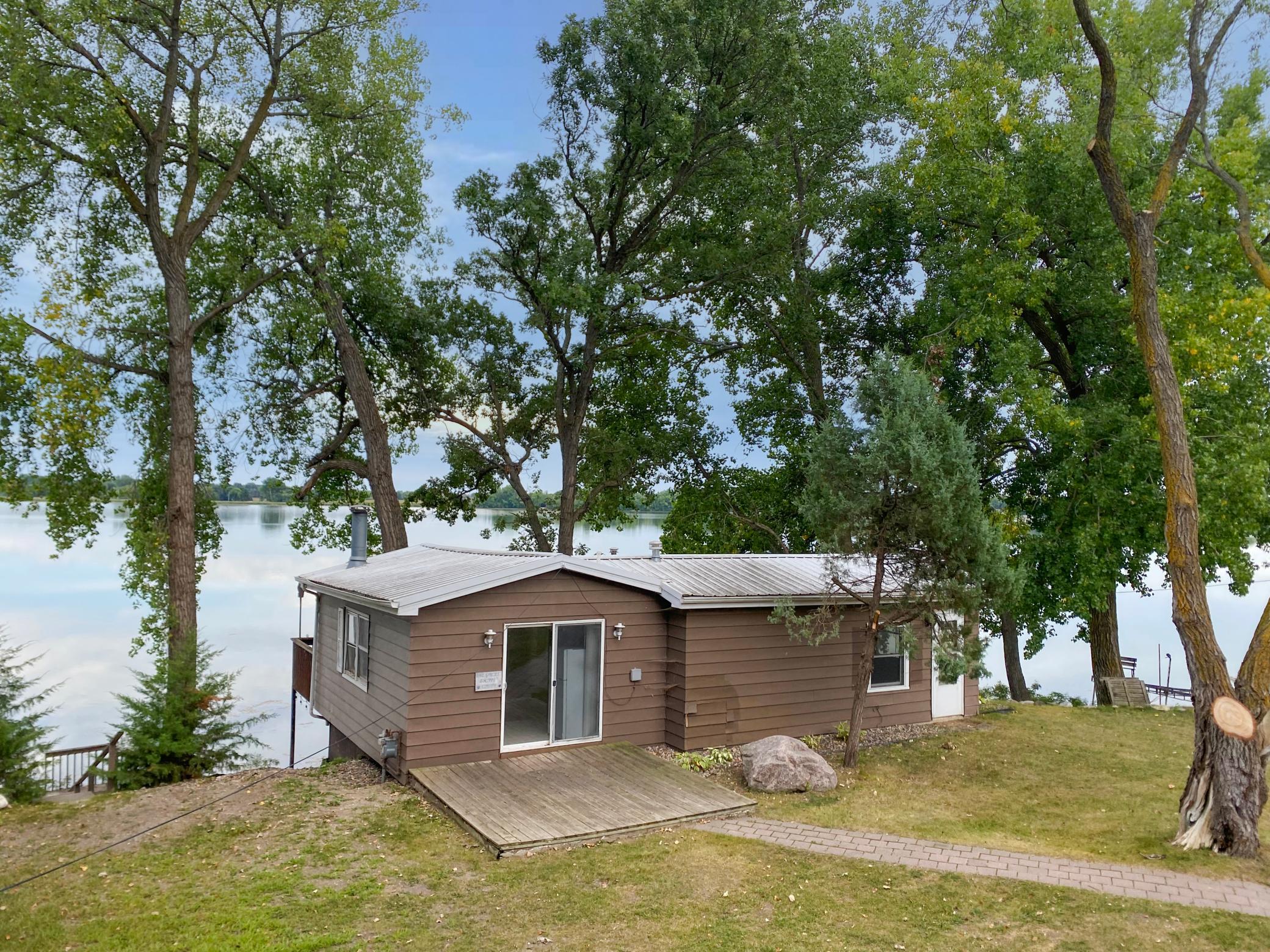 main property photo 20