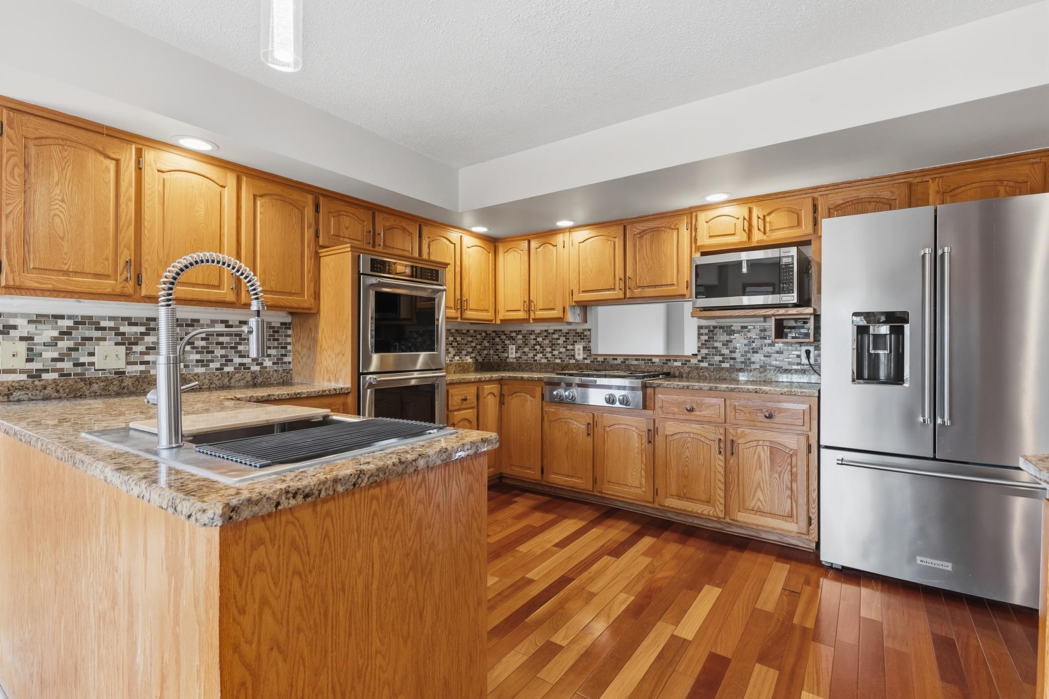 main property photo 21