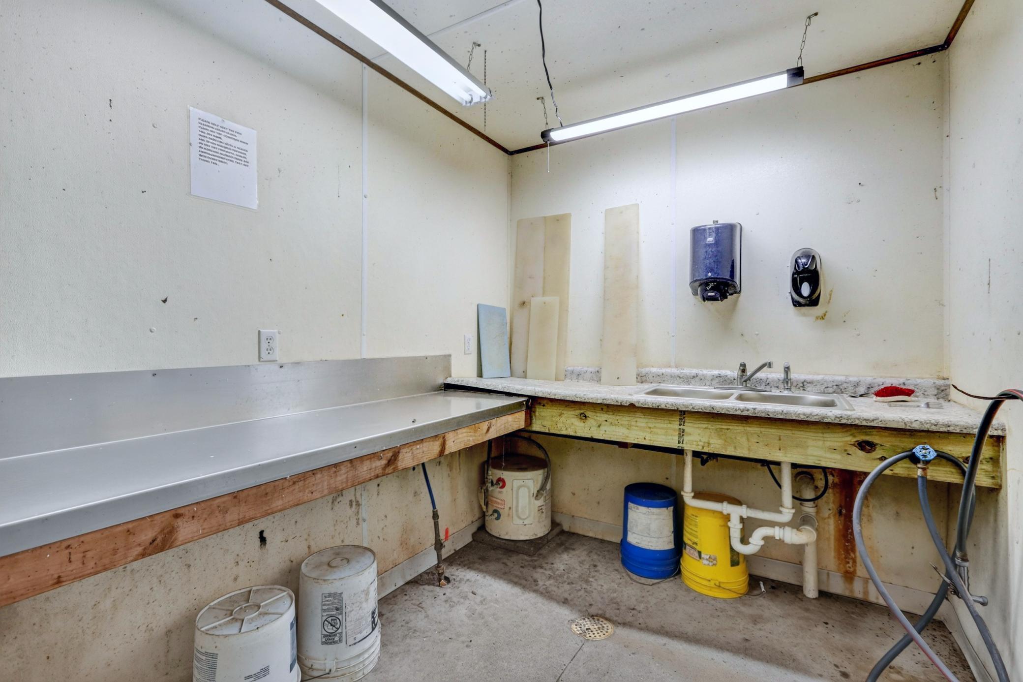main property photo 56