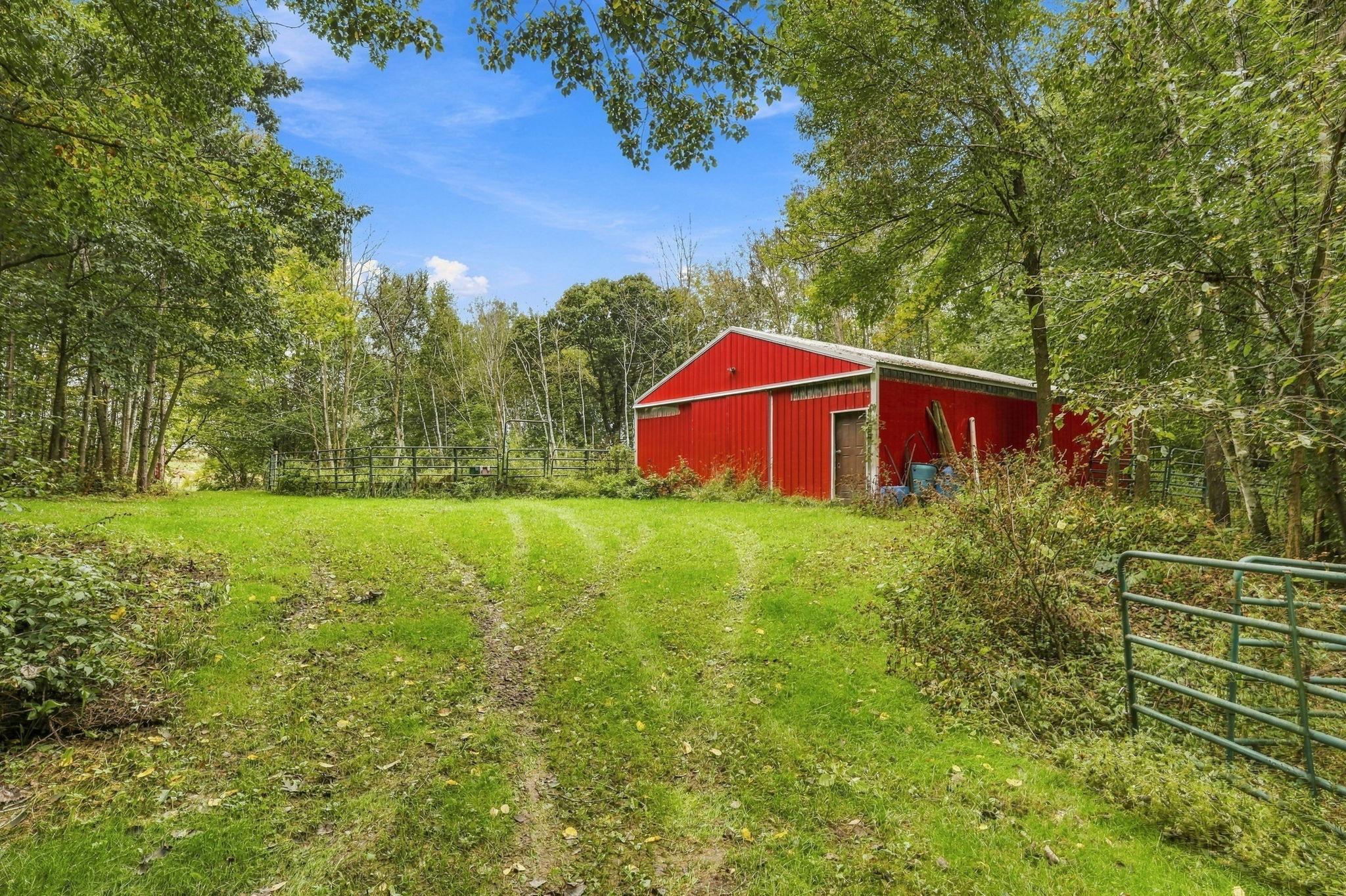 main property photo 24