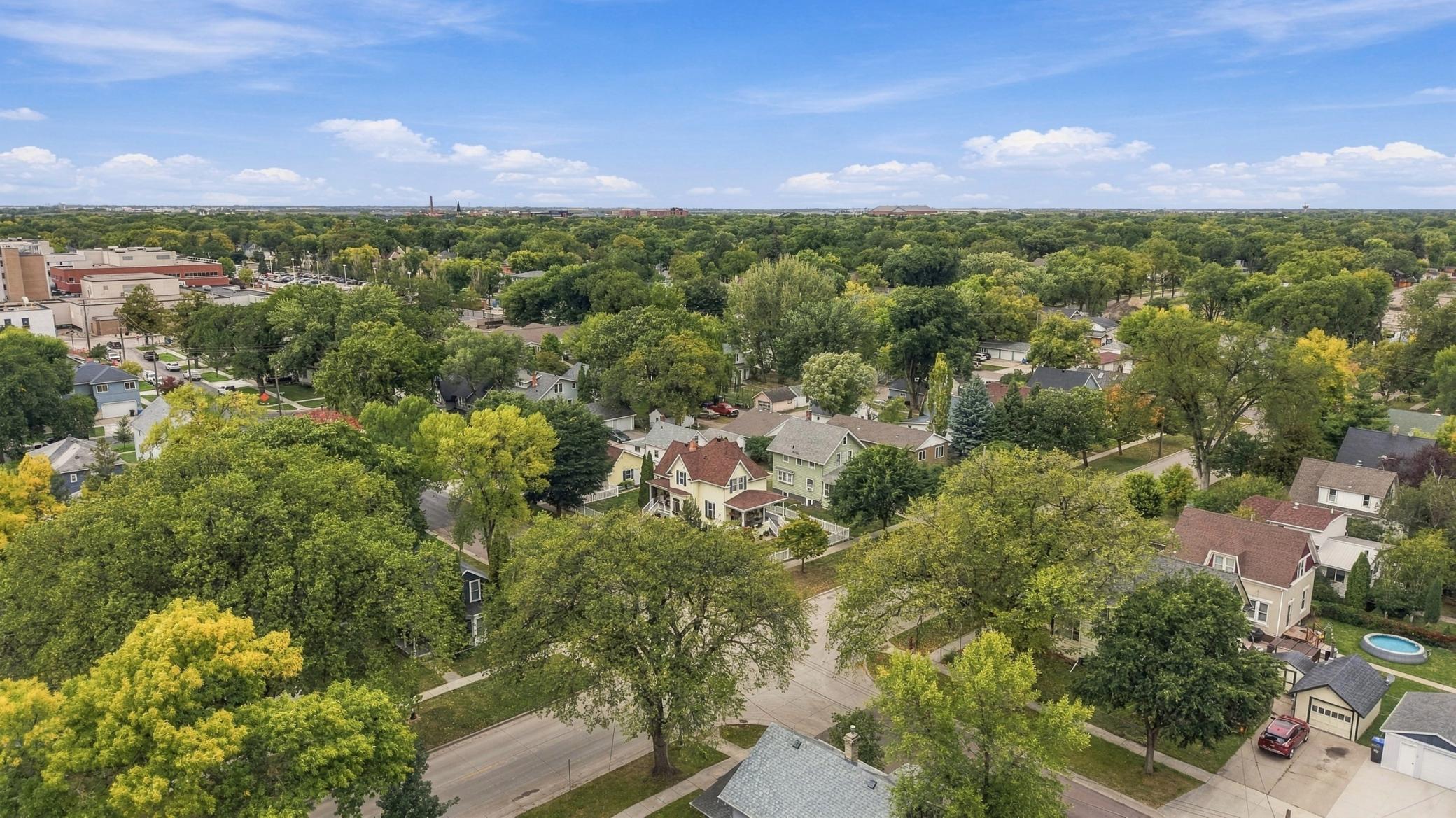 main property photo 48