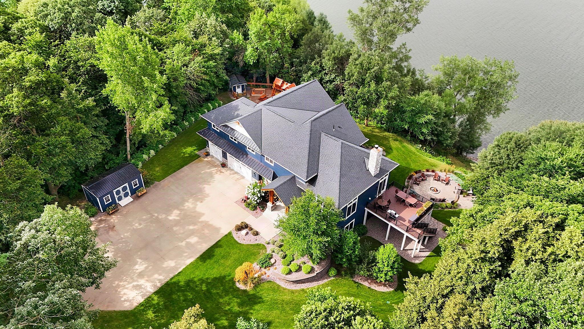 main property photo 7