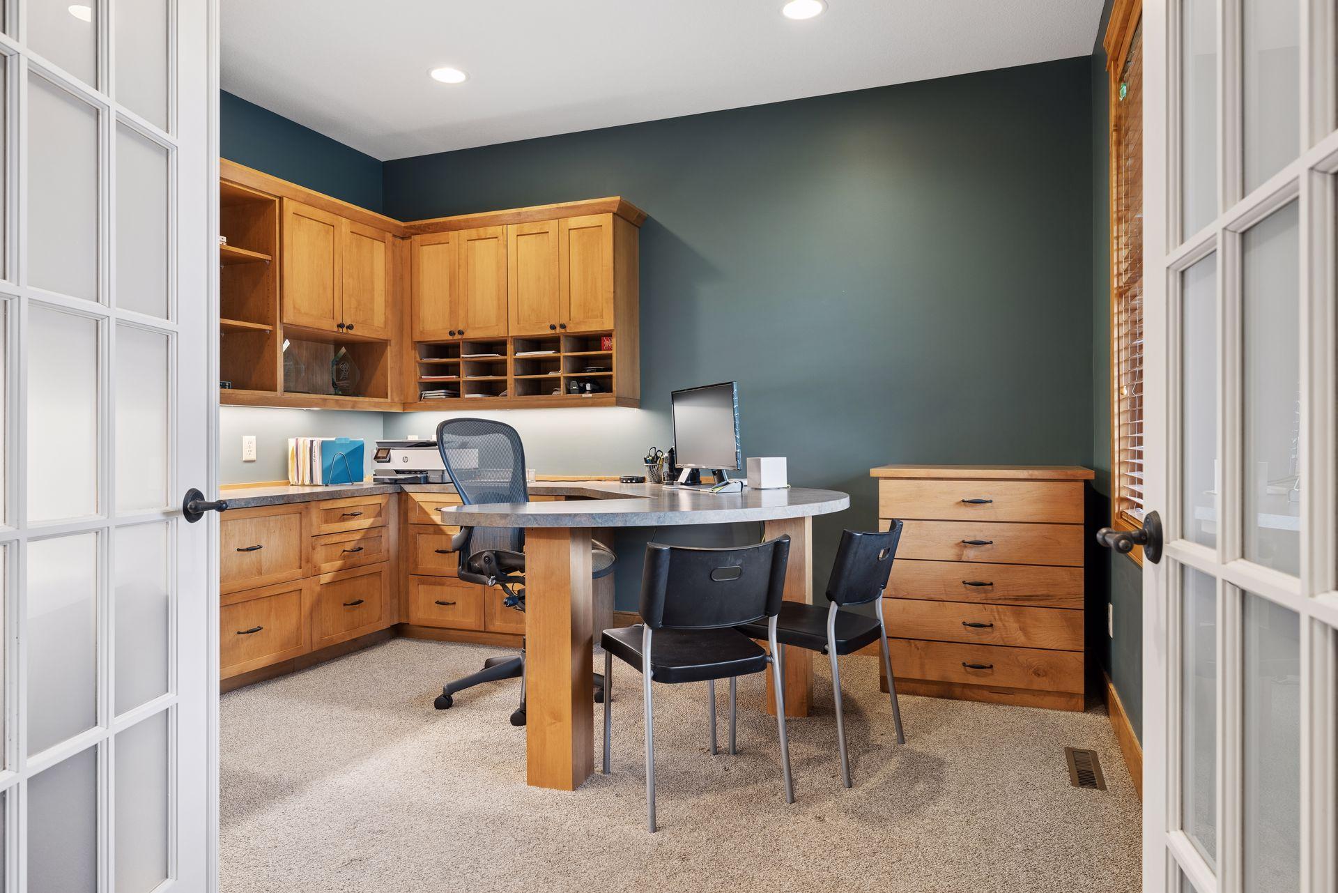 main property photo 25