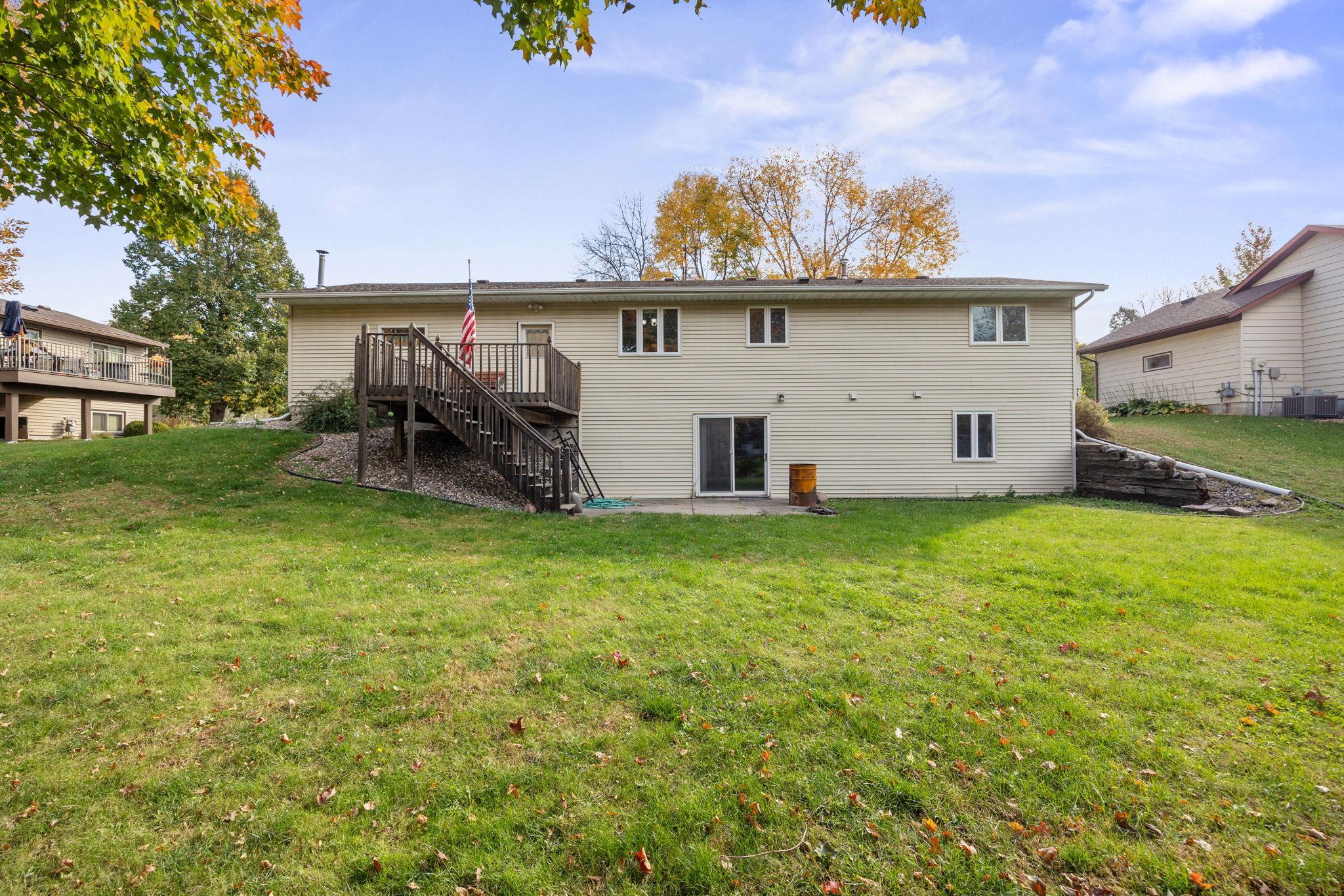 main property photo 16