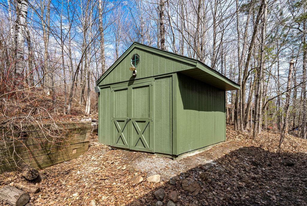 main property photo 76