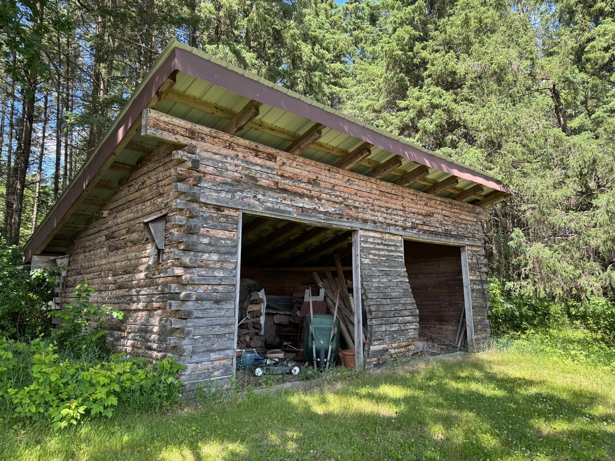 main property photo 3