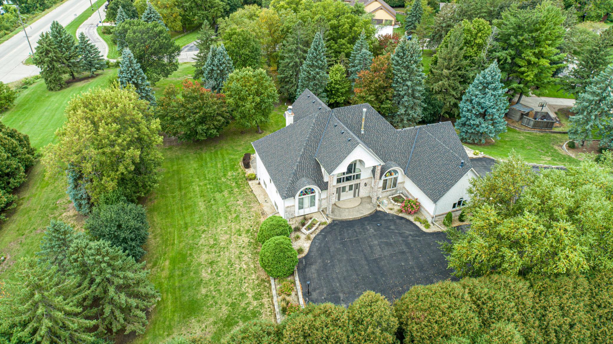 main property photo 17