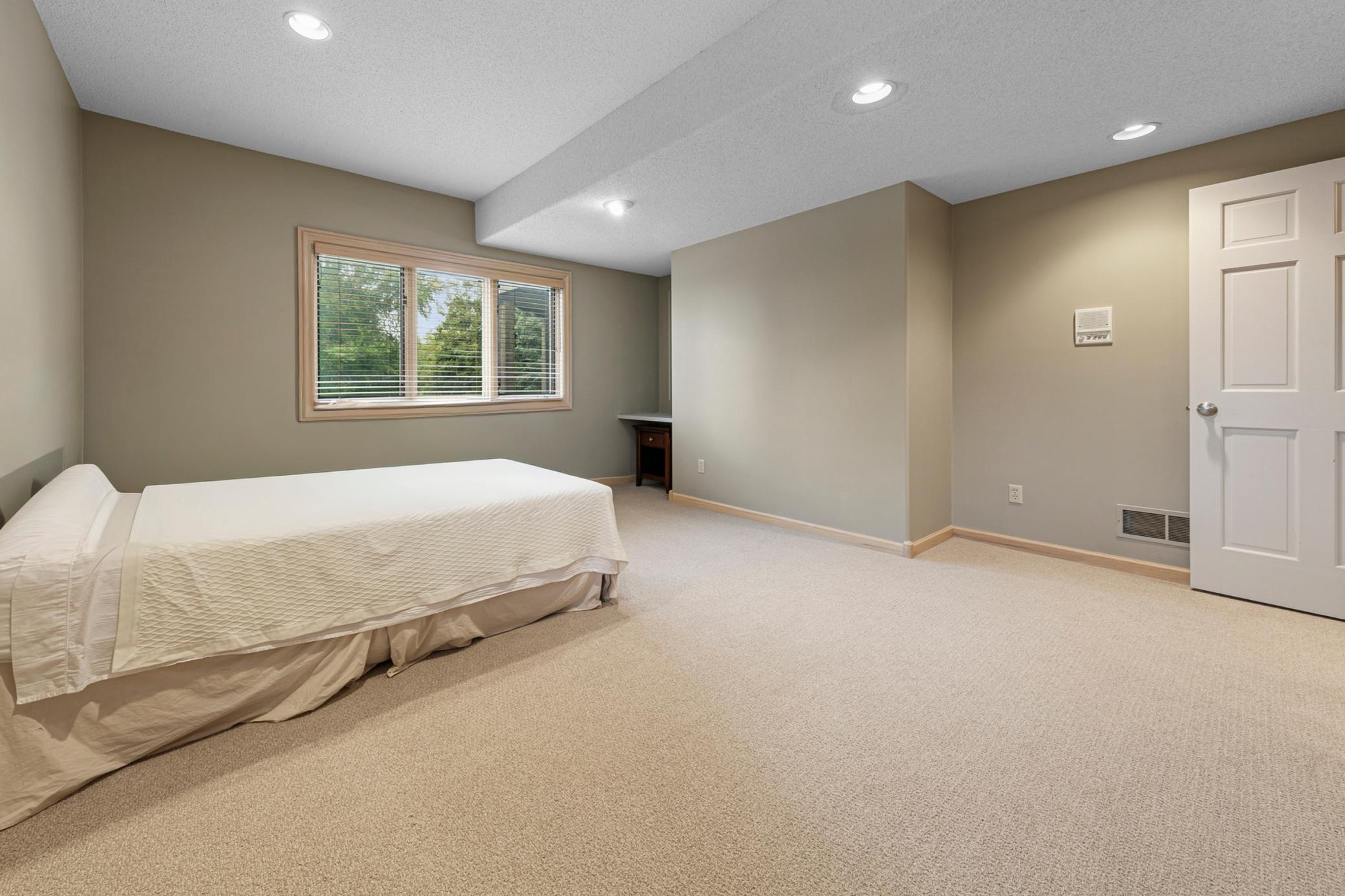 main property photo 84