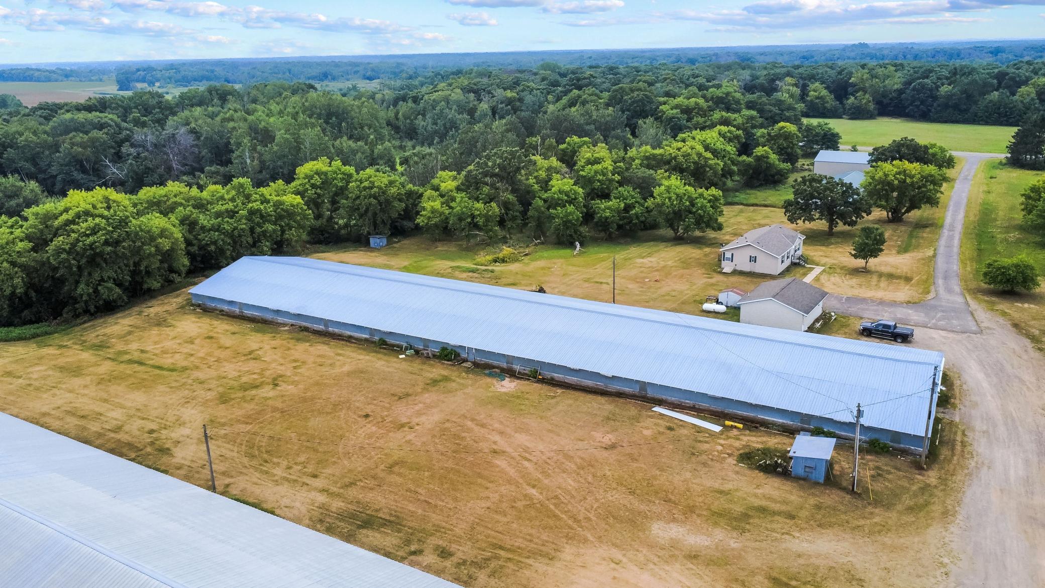 main property photo 18