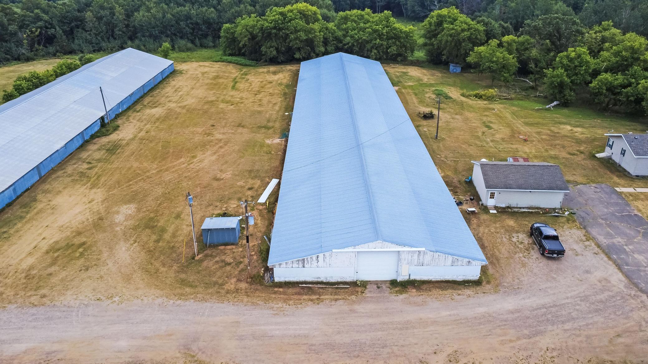main property photo 19