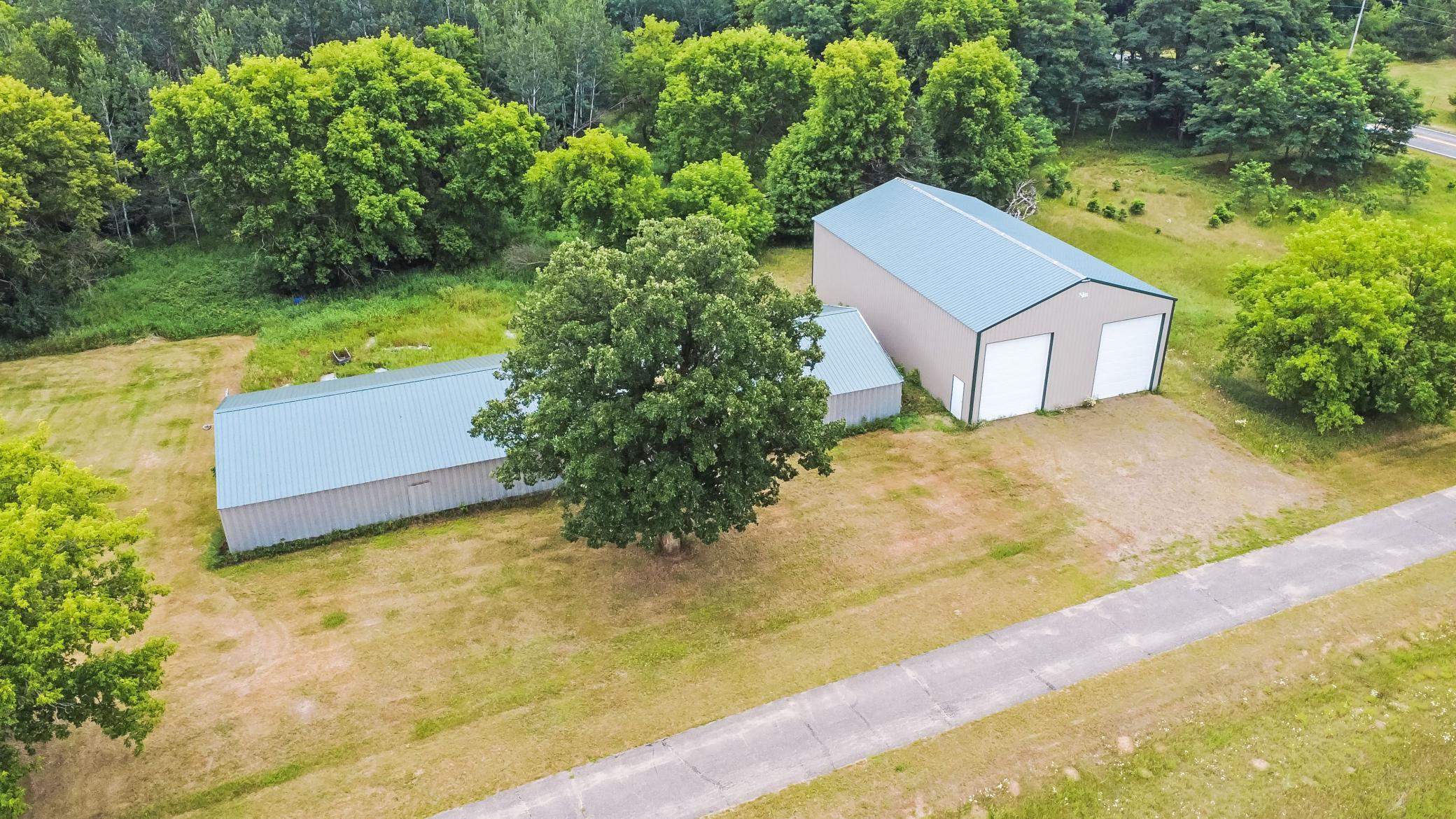 main property photo 22